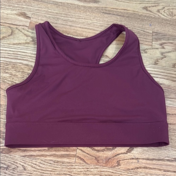 Women's Burgundy Sports Bra fabletics sz medium - Picture 1 of 3